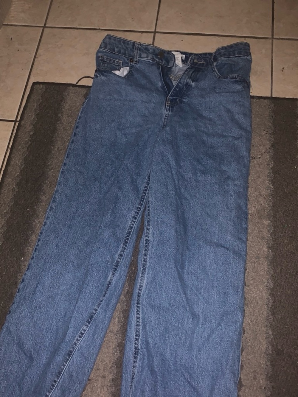 H&M High-Rise Straight Leg Jeans in Blue